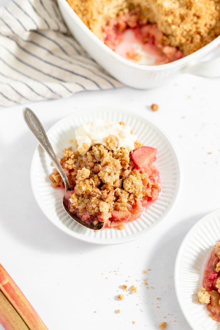 serving gluten free rhubarb crisp