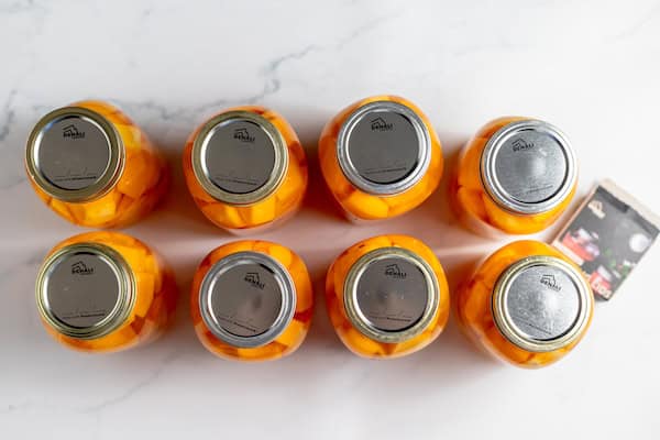 canning jars with lids