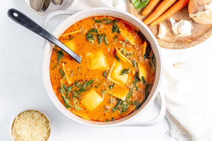 Simple and Delicious Ravioli Soup