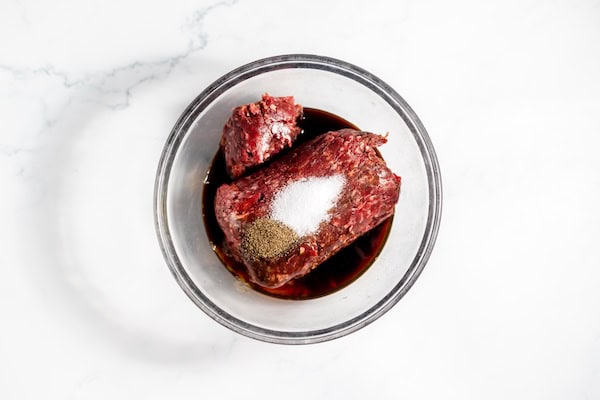 elk in a bowl with seasonings