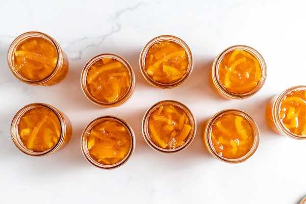 marmalade in canning jars