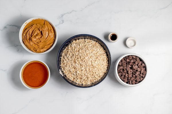 ingredients for peanut butter oatmeal bars