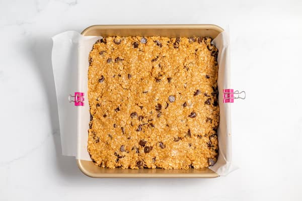 oatmeal bars pressed into a pan