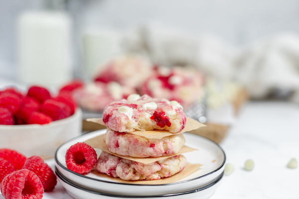 Raspberry Cheesecake Cookies