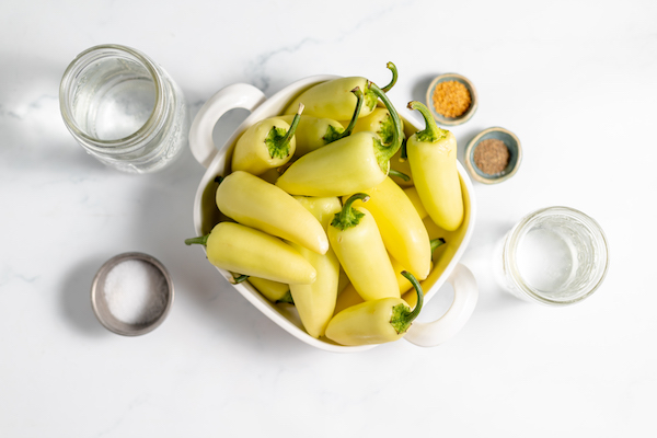 ingredients for making pickled banana peppers